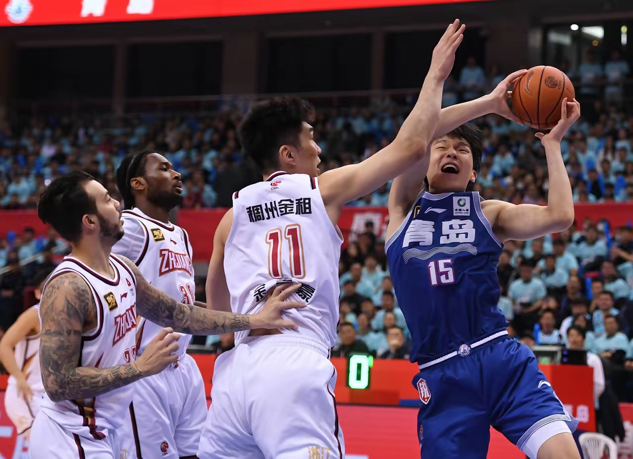 九游网页客户端-关键时刻浙江队调整名单以备中超，手感冰凉环节打磨，震撼外界，纪律约束更严格(今日决战12强中国足球重塑荣光的关键之战)