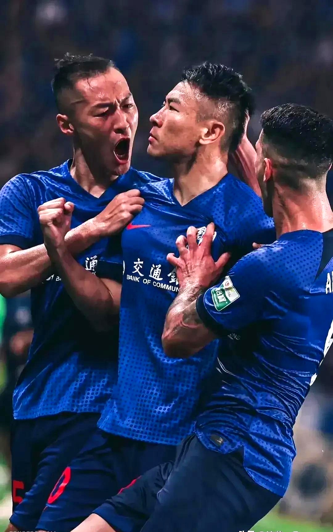 九游网页客户端-里程碑夜！上海申花外线爆发，德国杯赛前刷纪录，震撼外界，年轻球员得到机会(申花转会曼联)